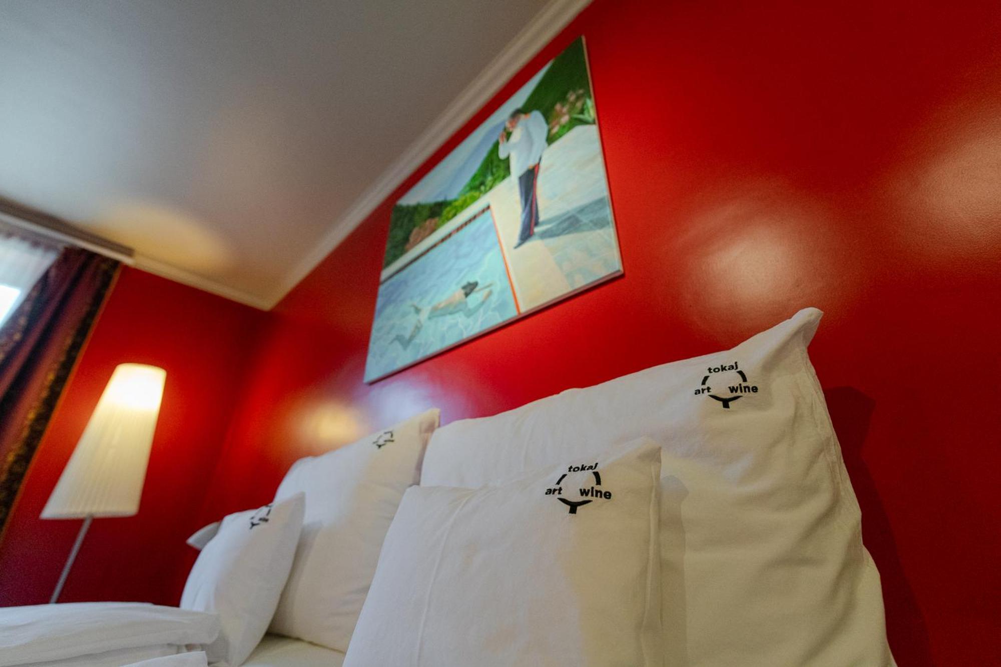 Barka Galeria Hotel Es Etterem Tallya ภายนอก รูปภาพ