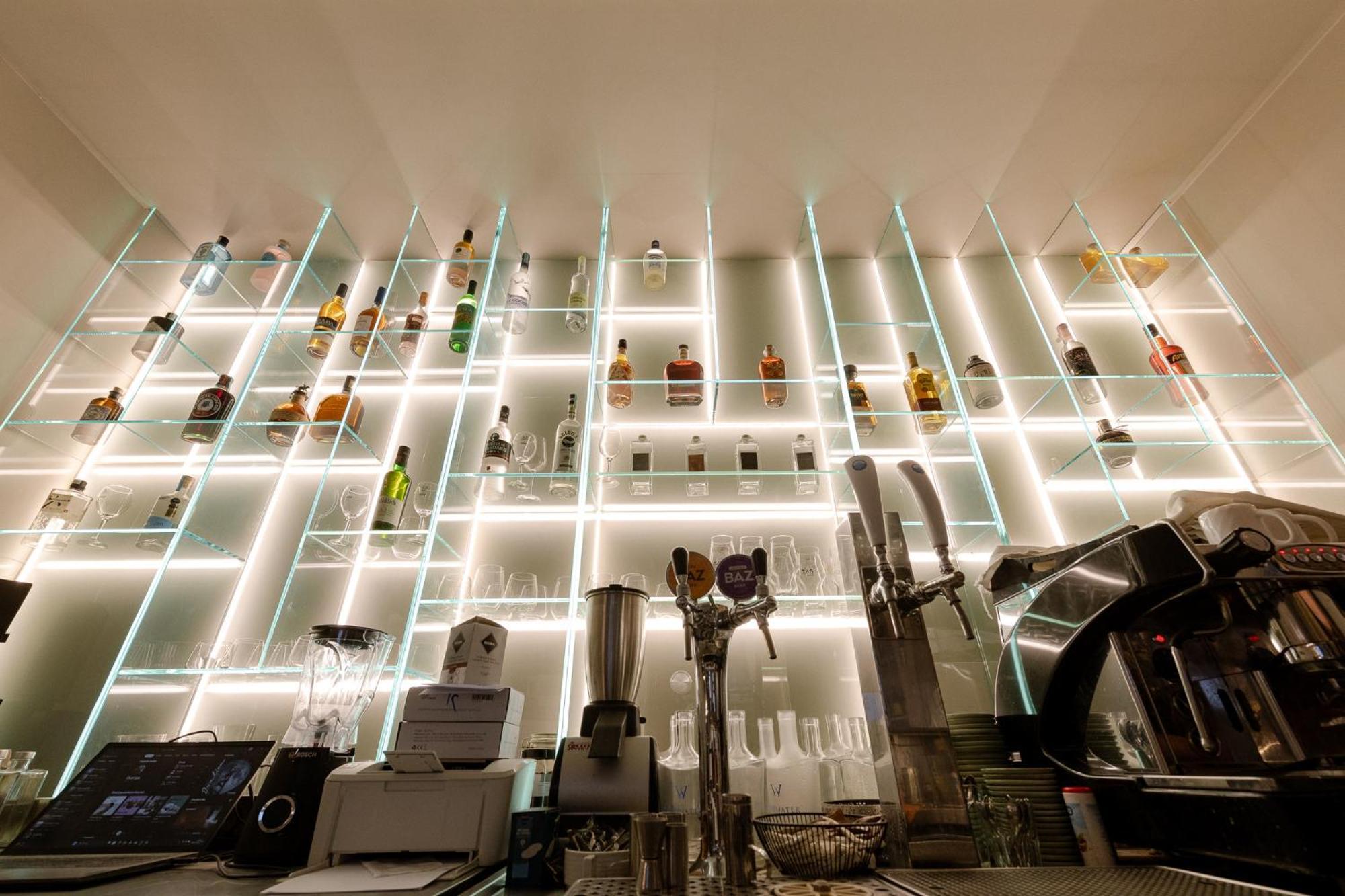 Barka Galeria Hotel Es Etterem Tallya ภายนอก รูปภาพ